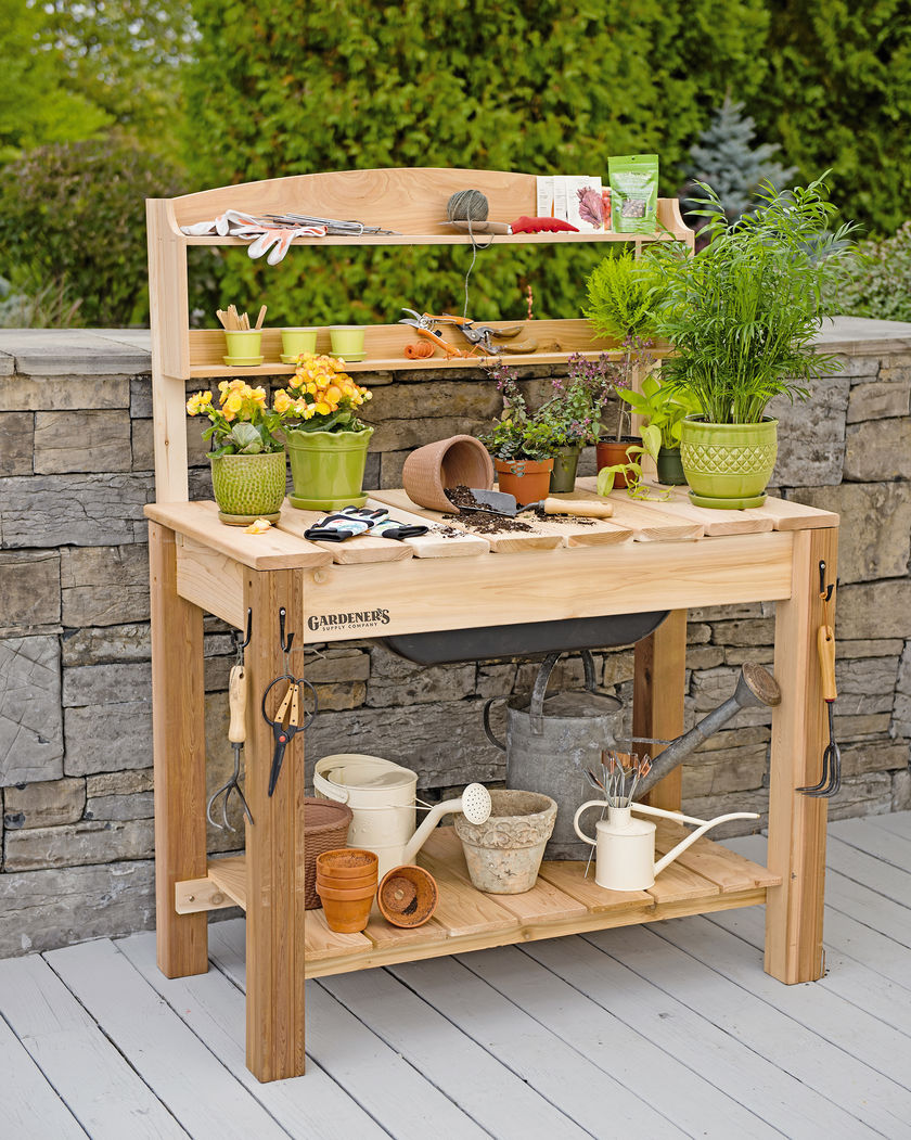 Cedar Potting Bench